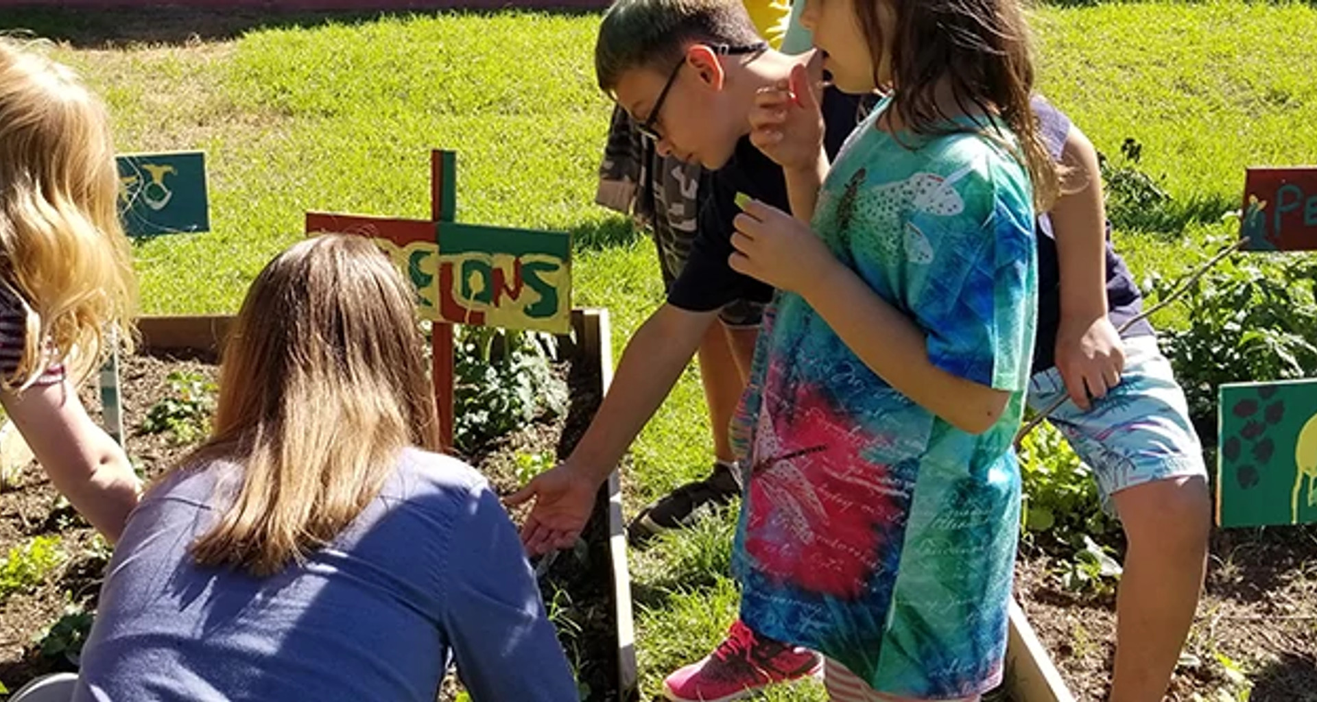children working in garden